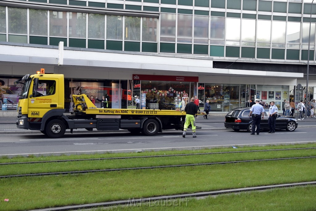 VU PKW Strab Koeln Mitte Caecilienstr Hohe Str P84.JPG - Miklos Laubert